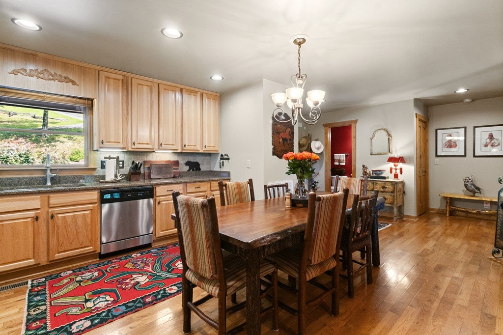 435530 Ellijay Active