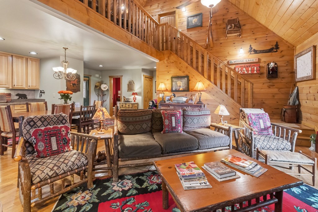 435530 Ellijay Active