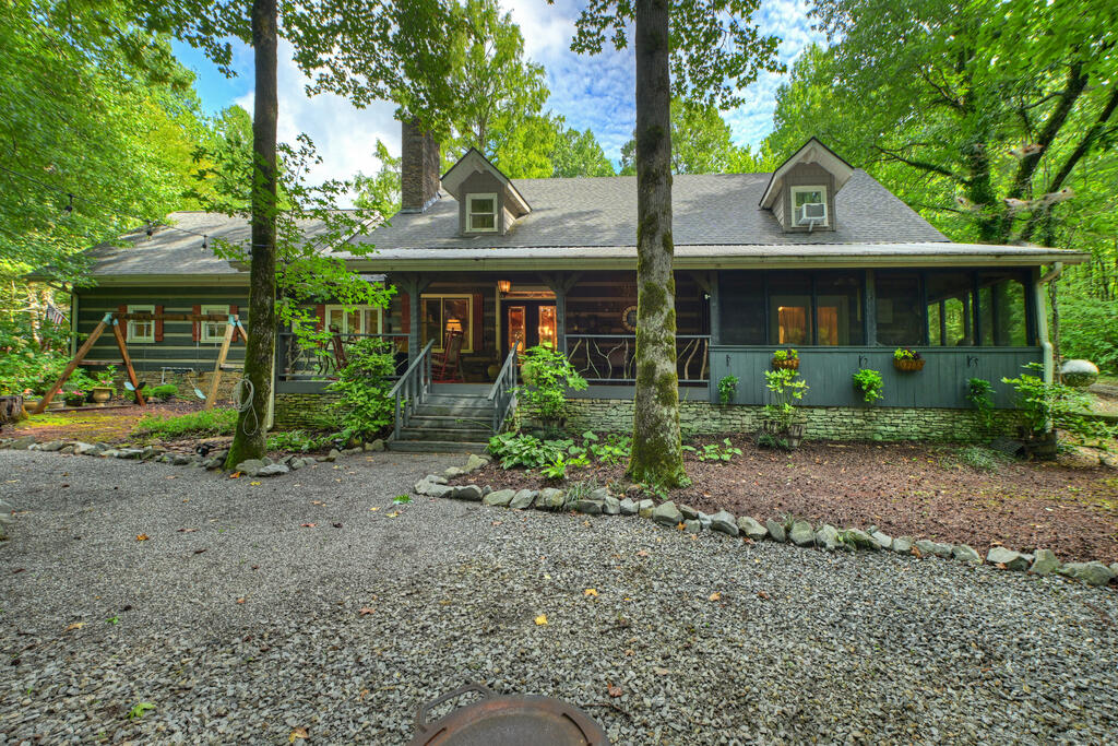 435545 Ellijay Active