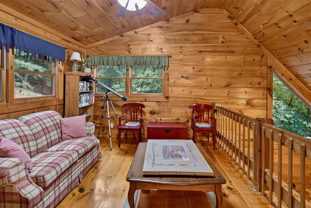 435554 Morganton Active