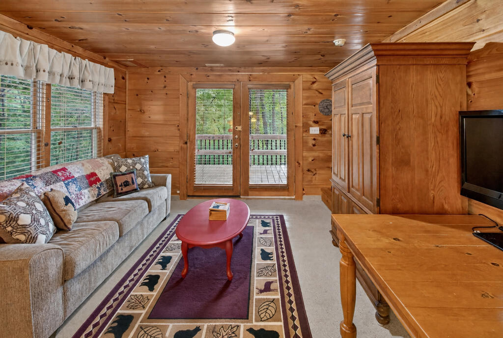 435554 Morganton Active
