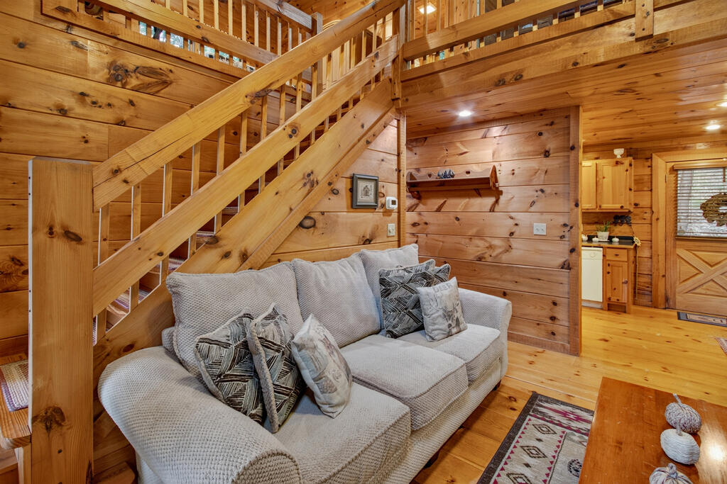 435554 Morganton Active