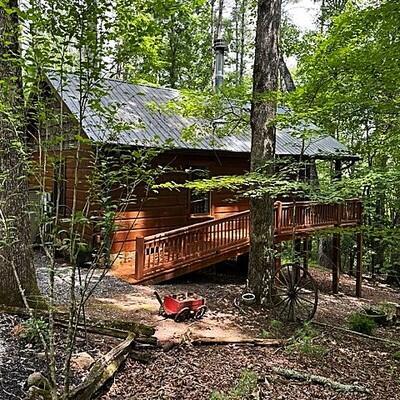 435557 Blue Ridge Active