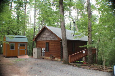 435557 Blue Ridge Active