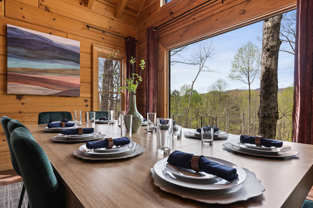 435584 Blue Ridge Active