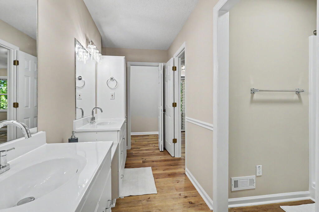 435598 Hiawassee Active