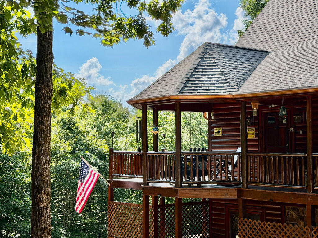 435639 Morganton Active