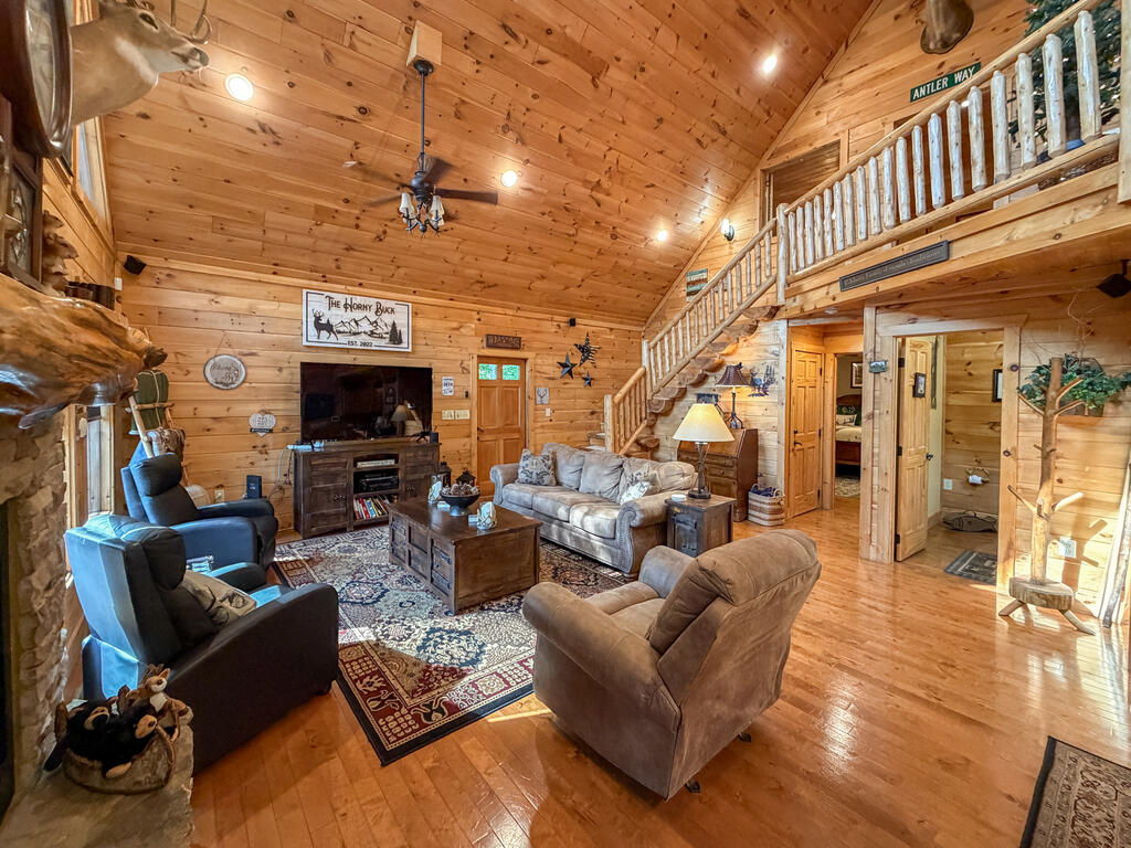 435639 Morganton Active