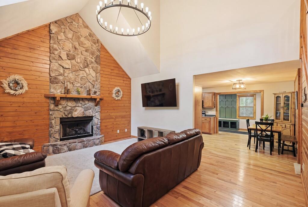 435649 Blairsville Active