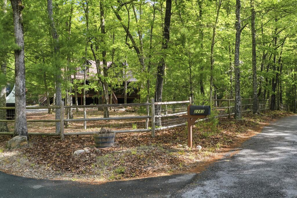 435649 Blairsville Active