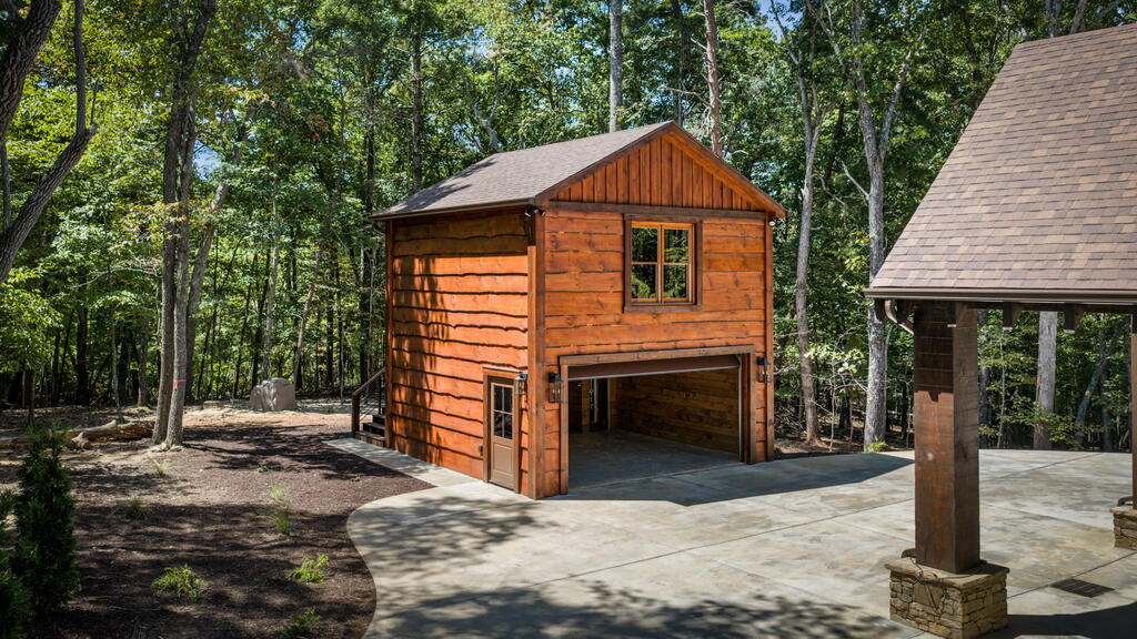 435652 Morganton Active