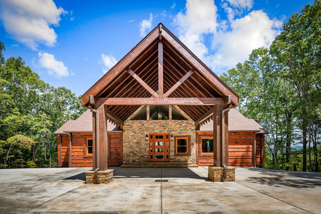 435652 Morganton Active