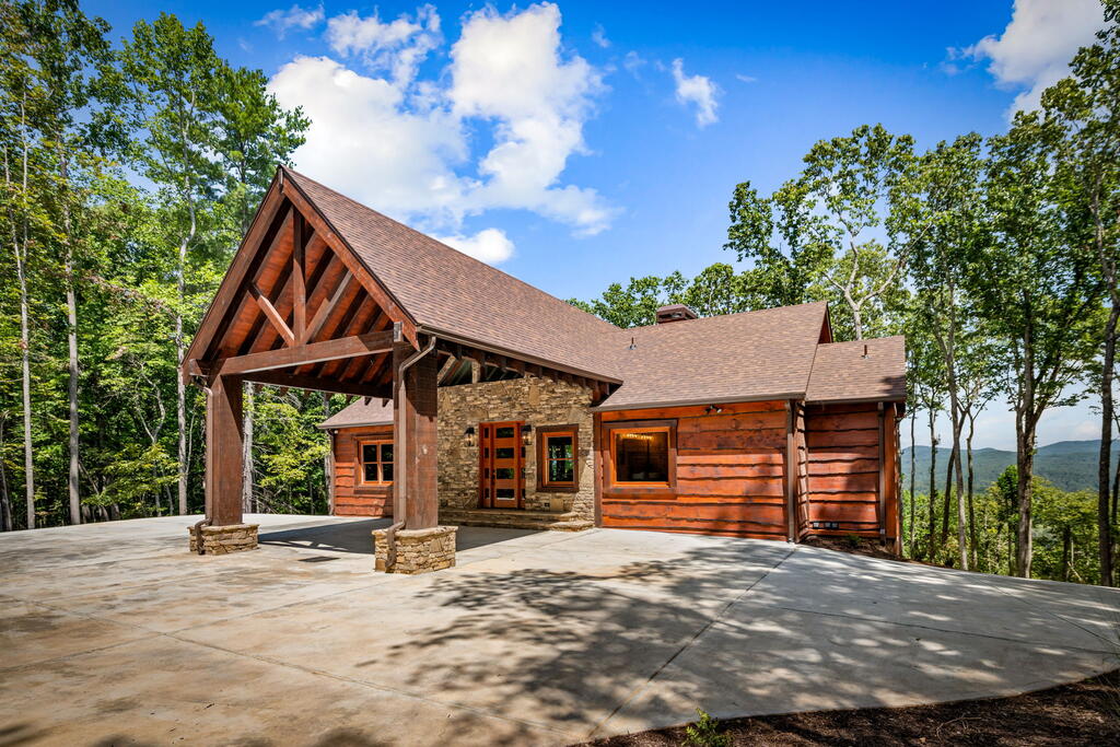 435652 Morganton Active