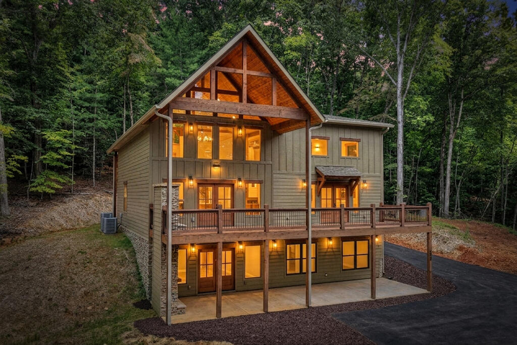 435658 Ellijay Active