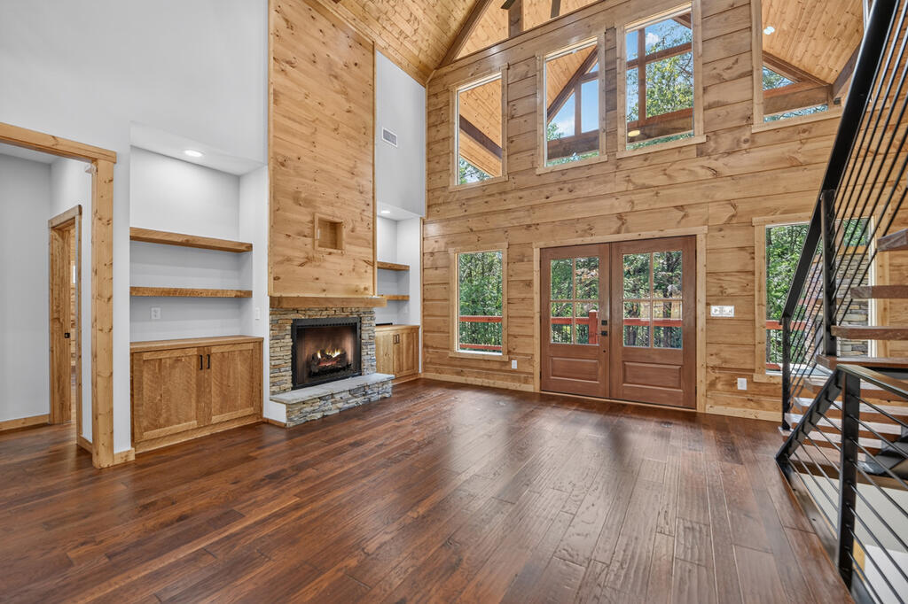 435658 Ellijay Active