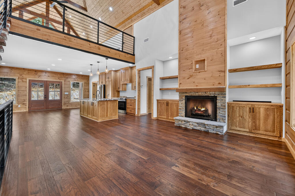 435658 Ellijay Active