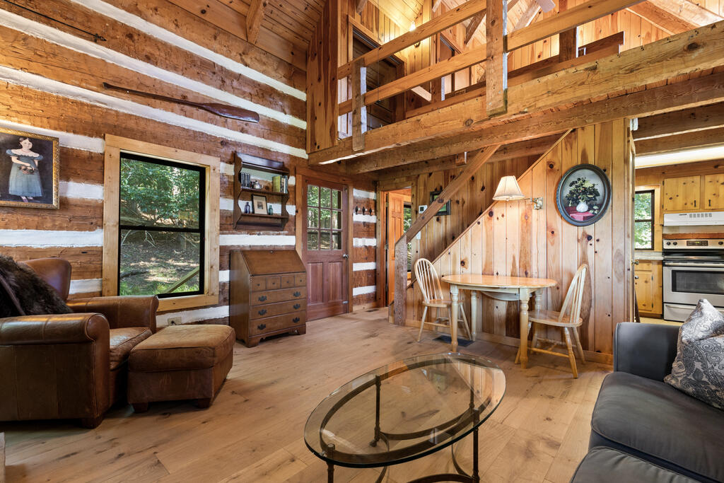 435660 Ellijay Active