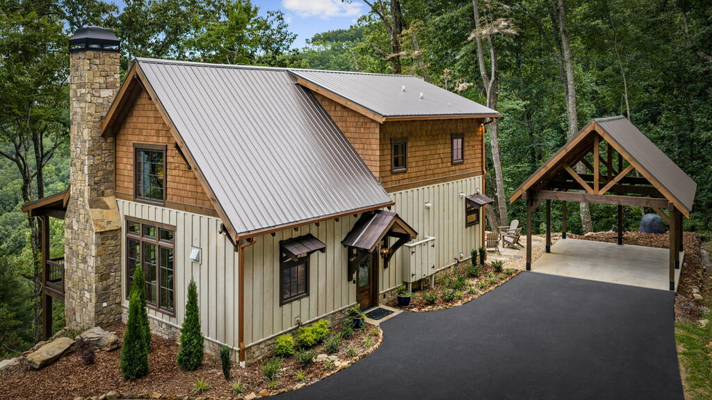 435661 Ellijay Active