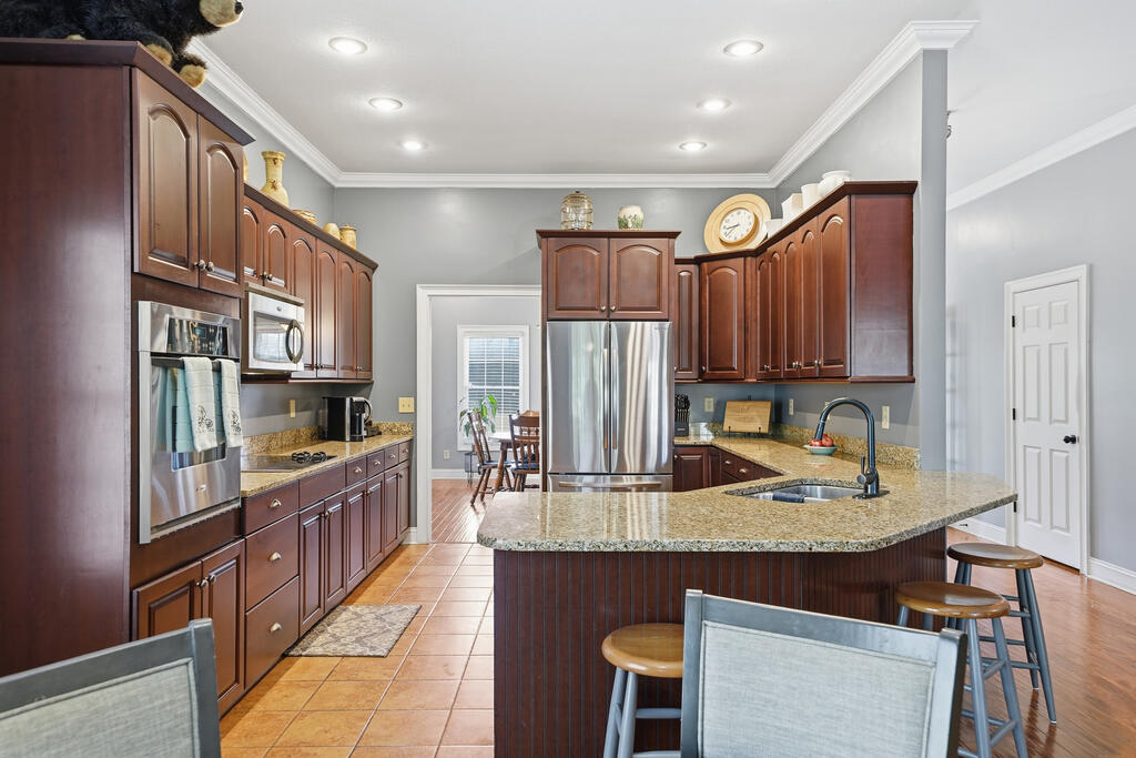 435677 Ellijay Active