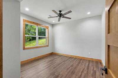 435686 Hayesville Active