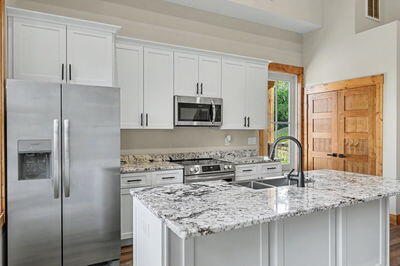 435686 Hayesville Active