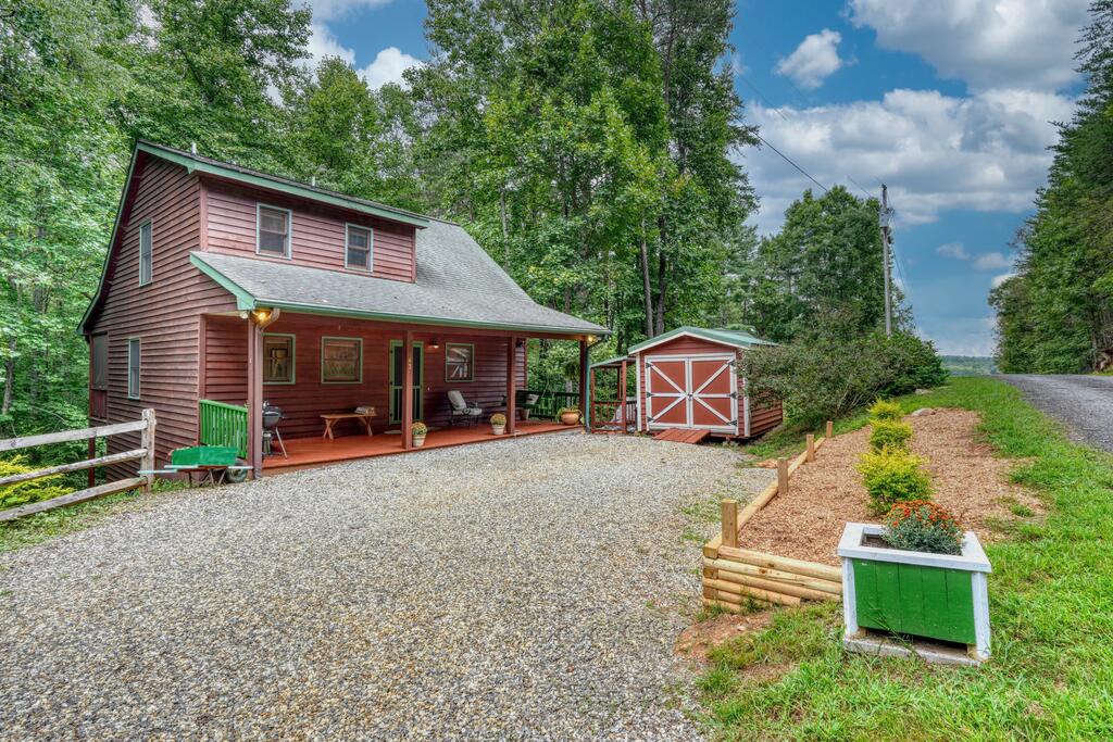 435687 Blairsville Active