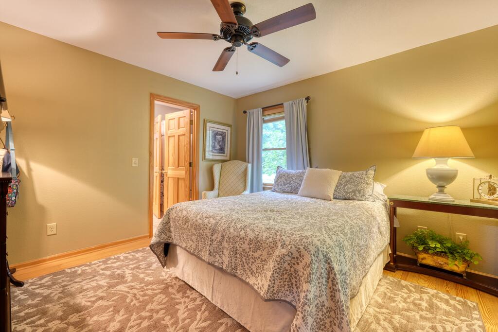 435687 Blairsville Active