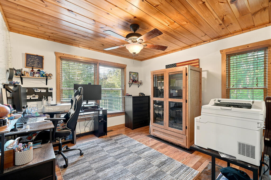 435704 Ellijay Active