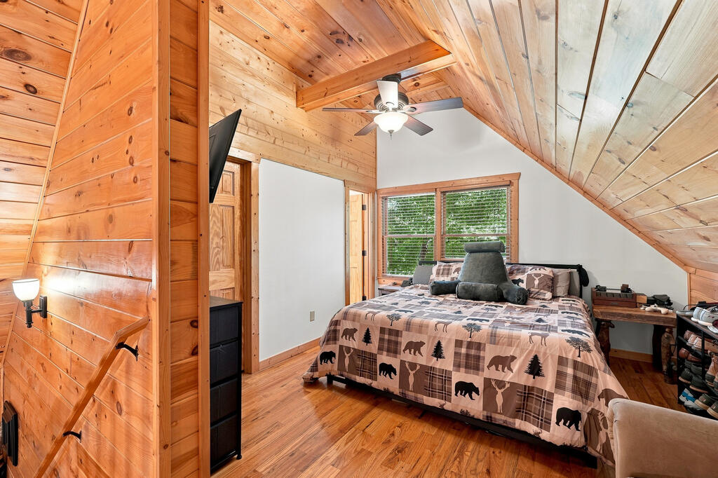 435704 Ellijay Active