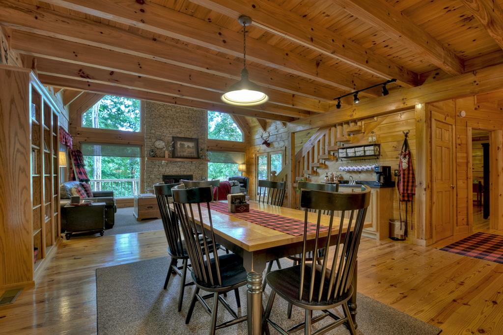 435733 Mineral Bluff Active