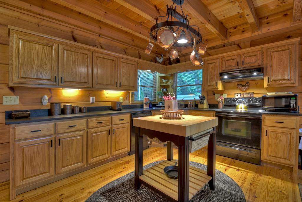 435733 Mineral Bluff Active