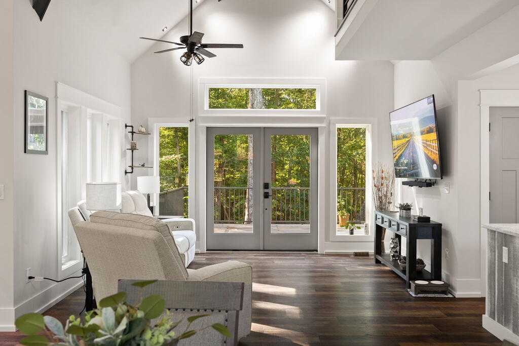 435744 Ellijay Active