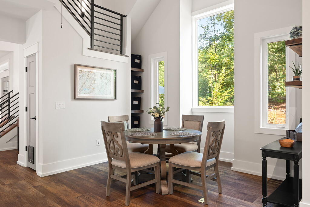 435744 Ellijay Active