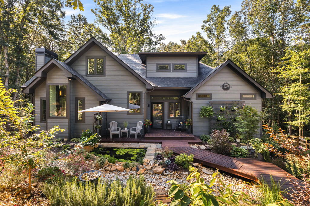 435744 Ellijay Active
