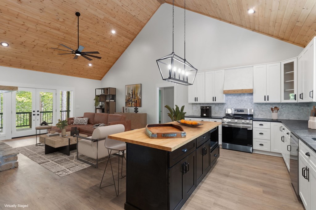 435746 Ellijay Active