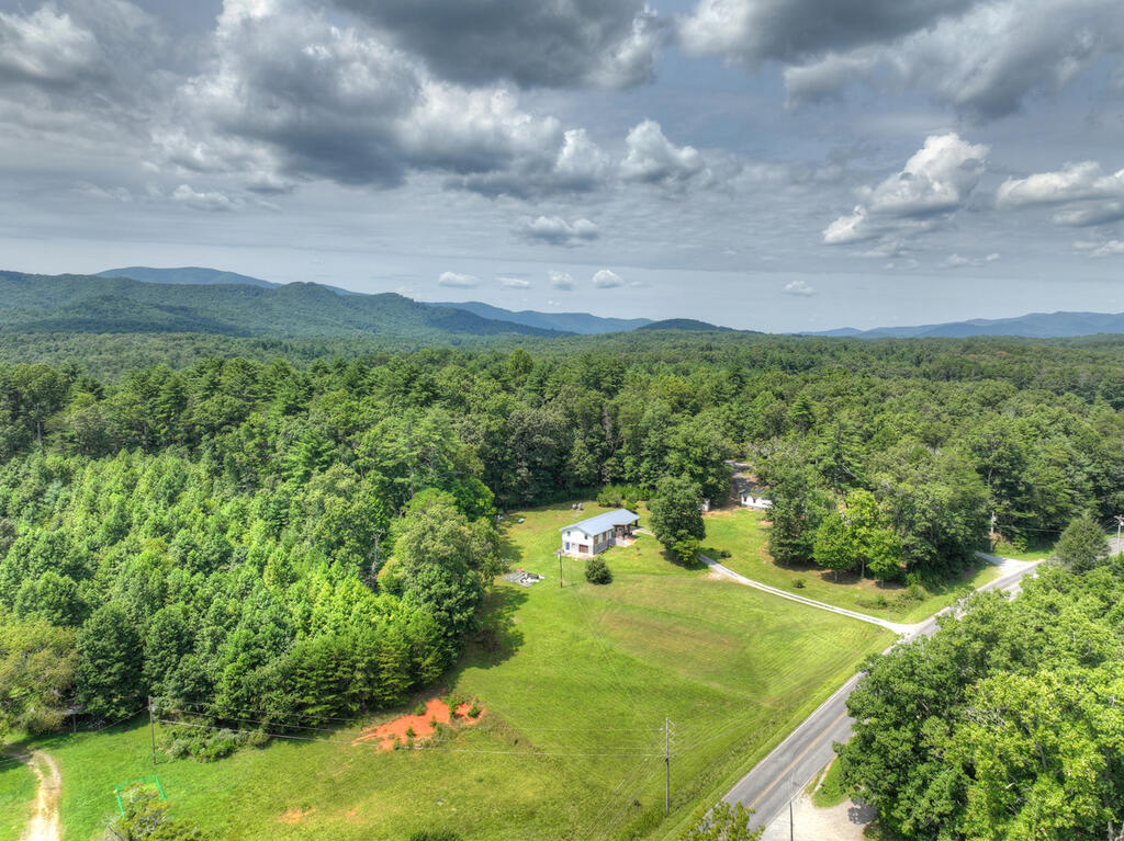 435760 Blue Ridge Active