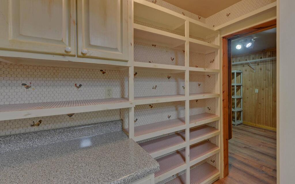 435766 Mineral Bluff Active