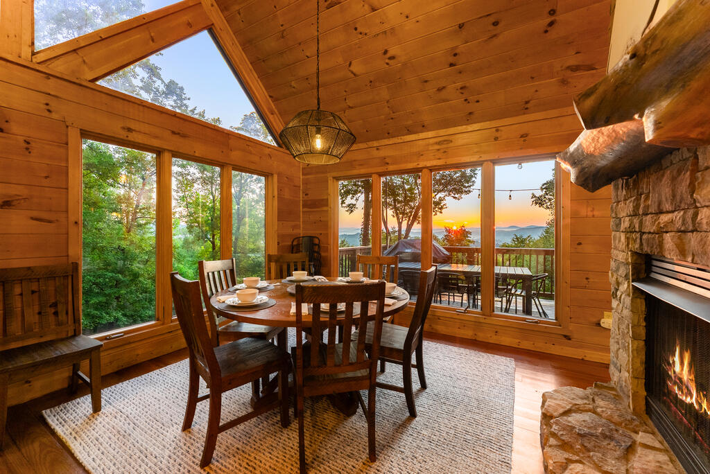435768 Blue Ridge Active