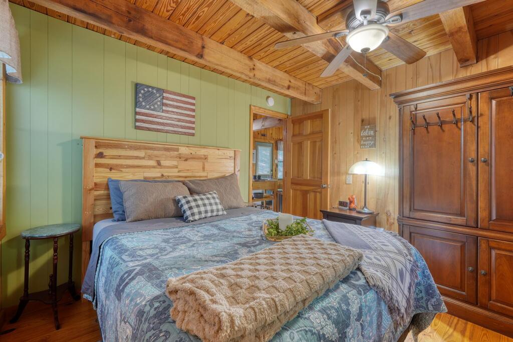 435769 Blairsville Active