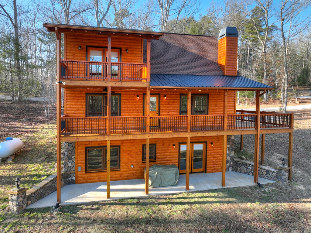 435782 Blue Ridge Active
