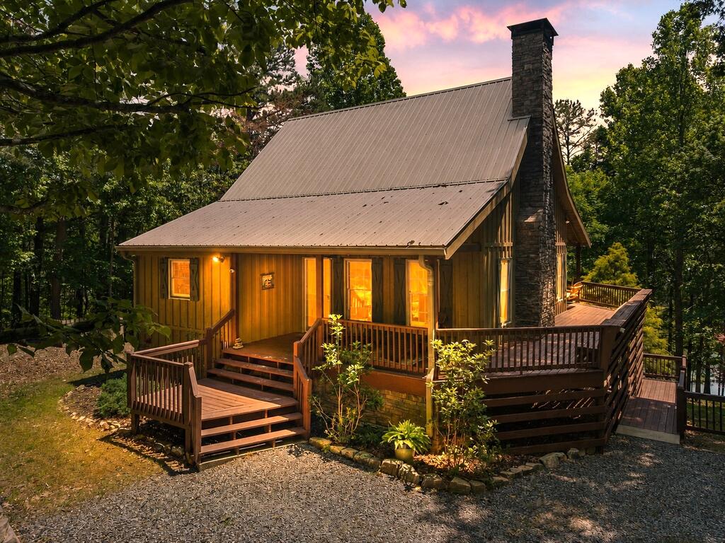 435809 Ellijay Active