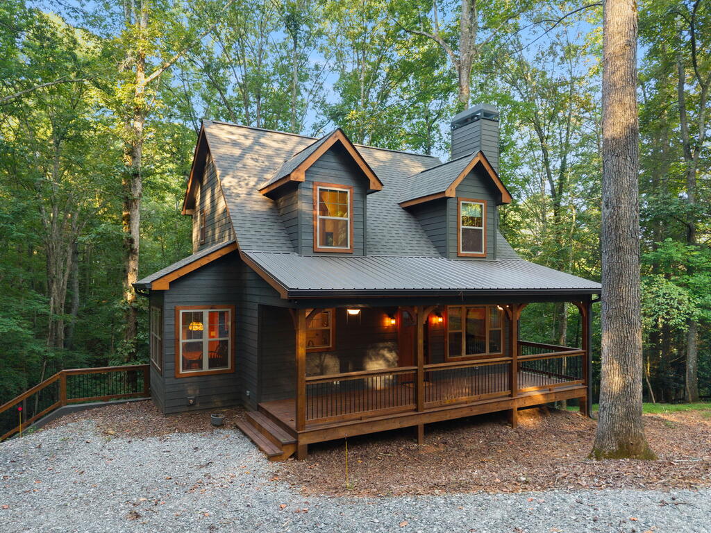 435814 Ellijay Active