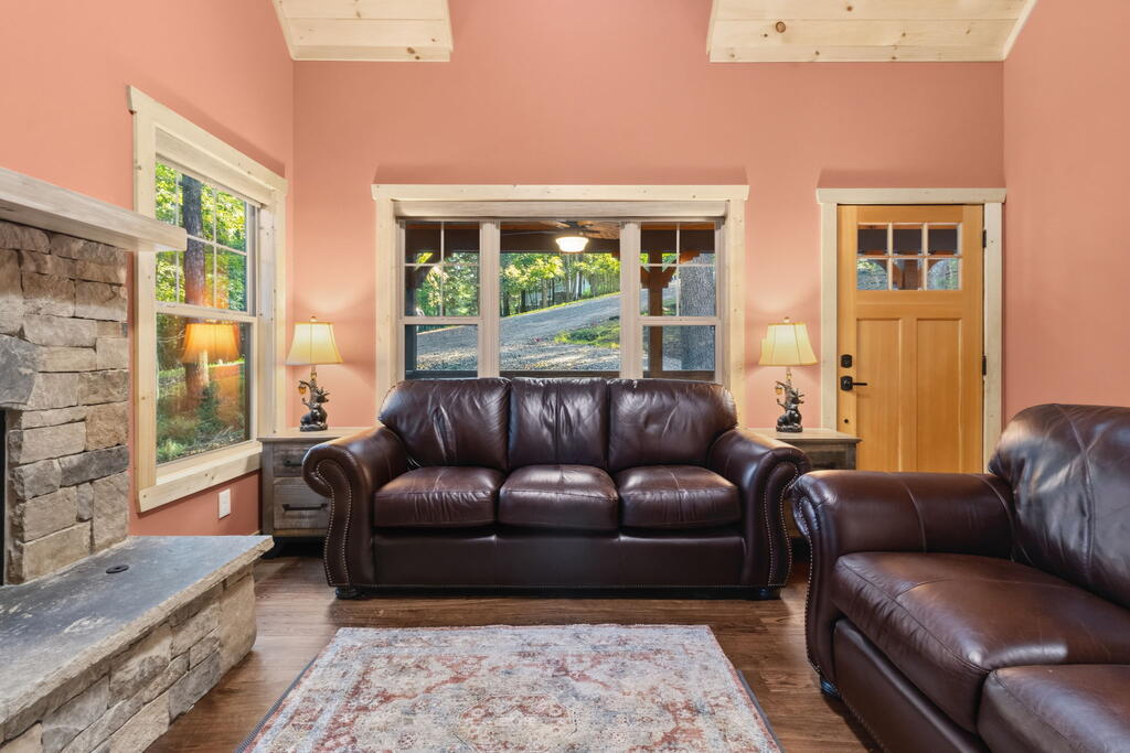 435814 Ellijay Active