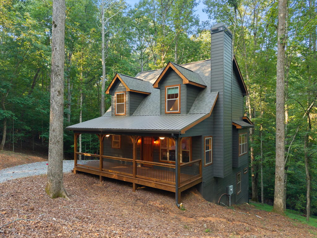 435814 Ellijay Active