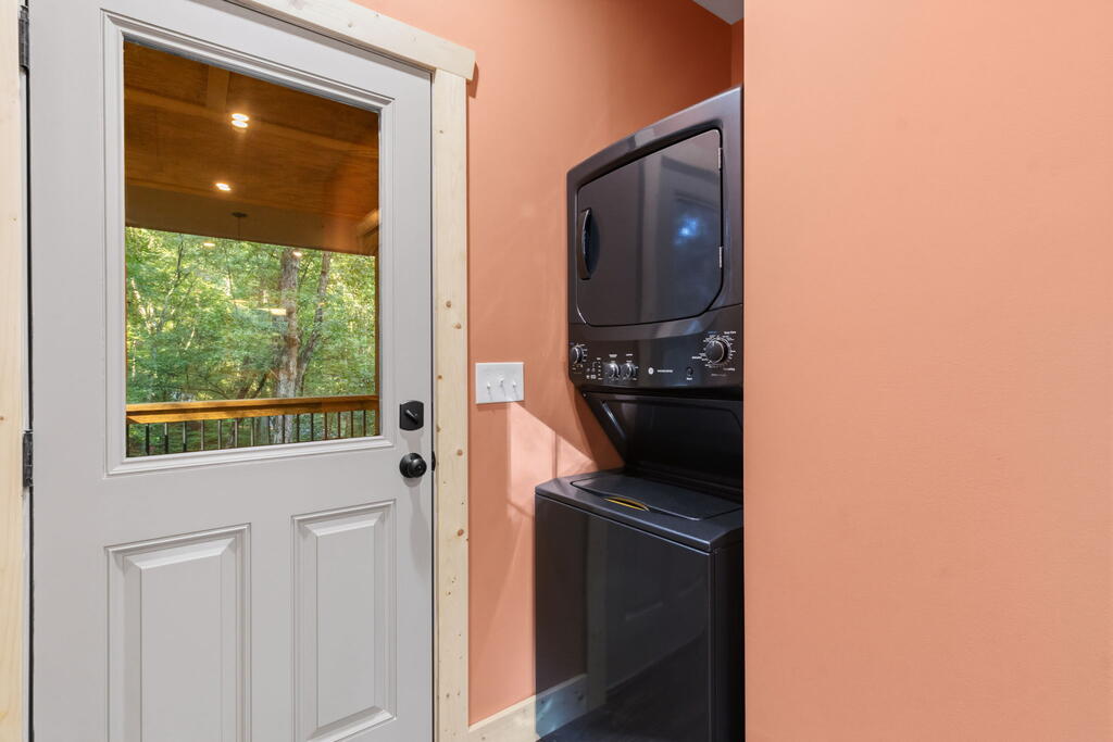 435814 Ellijay Active