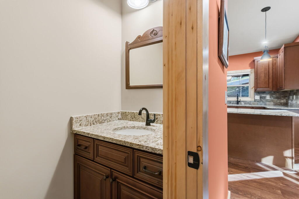 435814 Ellijay Active