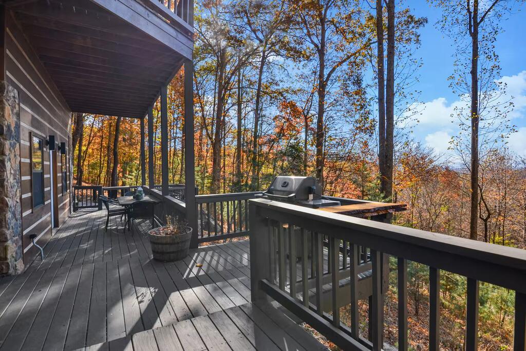 435825 Morganton Active
