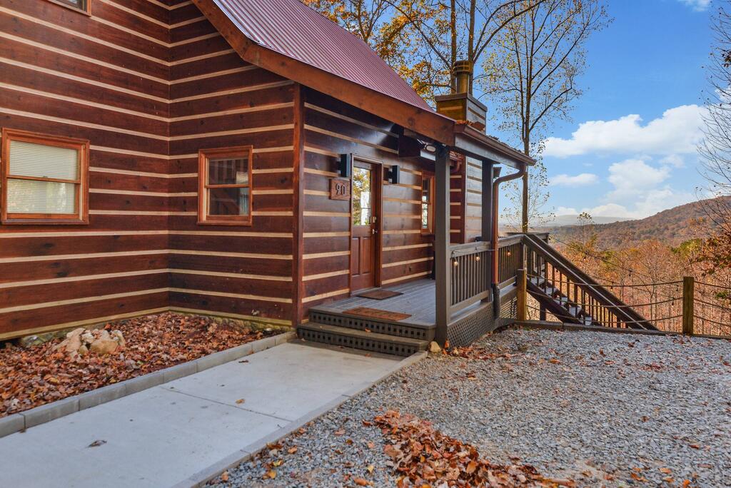 435825 Morganton Active