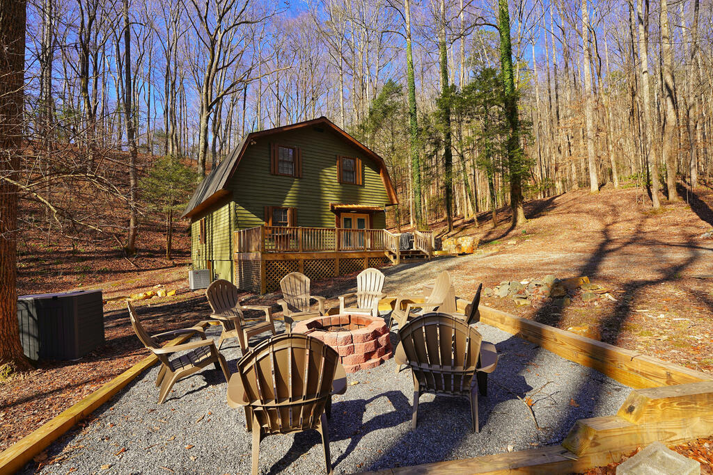 435826 Blue Ridge Active