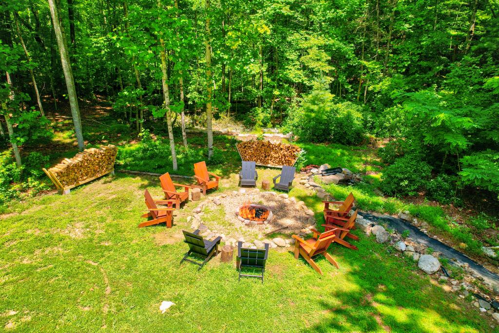 435828 Ellijay Active